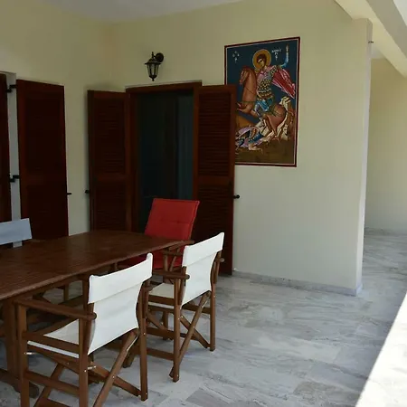 Family Cozy House Apartment Nafplio