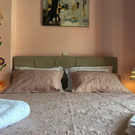 Apartment Family Cozy House